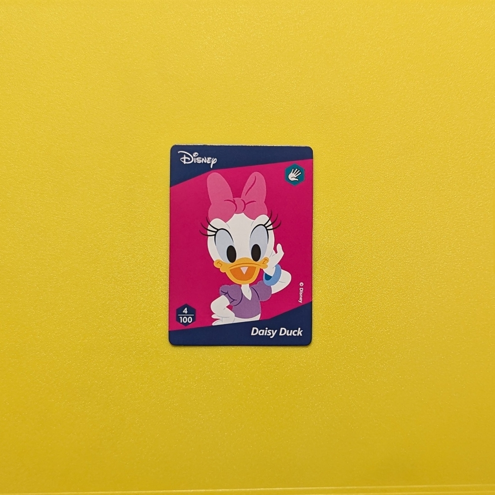 Official Disney 100 Daisy Duck 🦆 Collectible Card